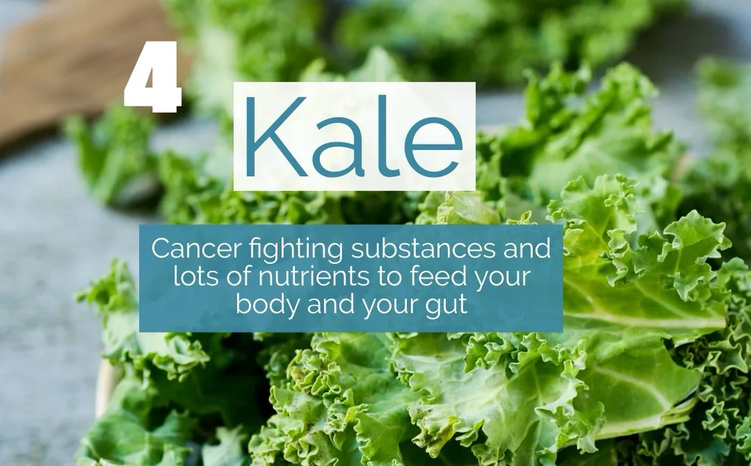 Kale, a leafy green vegetable that eases constipation. IBS dietitian in California and Europe 